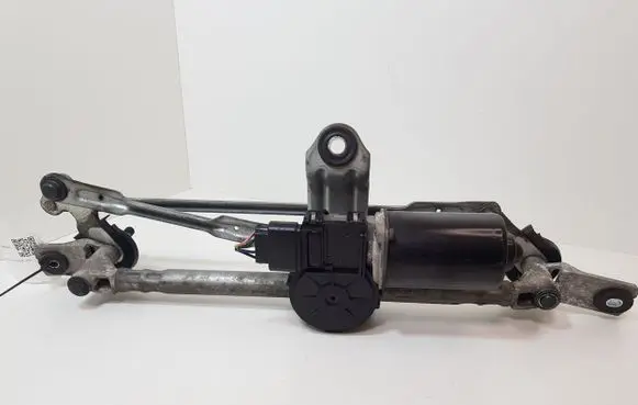 Hyundai Santa Fe Front wiper linkage and motor