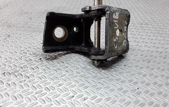 Citroen C5 Rear door upper hinge