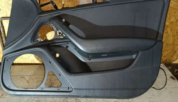 Front door card panel trim