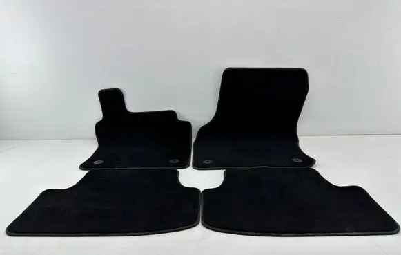 Volkswagen Golf VIII Car floor mat set 3C0864523