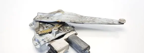 Toyota Corolla E120 E130 Rear door window regulator with motor 0130822032 06077410 991558103