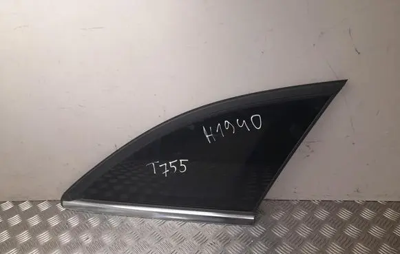 Mercedes-Benz C AMG W205 Rear side window A2056701012
