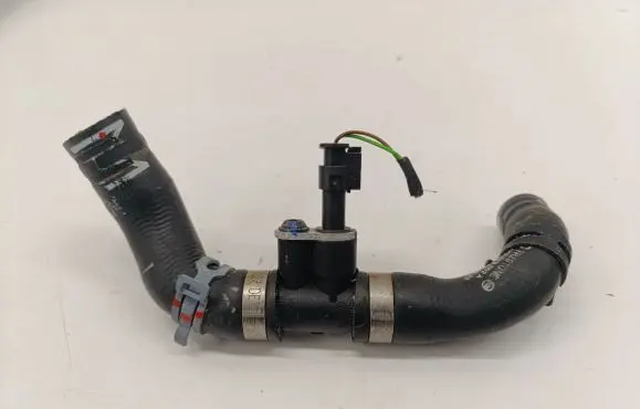 Audi A6 S6 C8 4K Engine coolant pipe/hose 4K2819552A