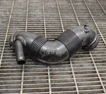 Volkswagen Golf VI Air intake duct part 3C0129654M