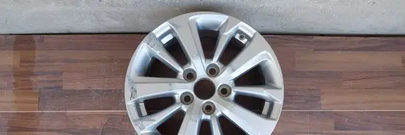 R16 alloy rim