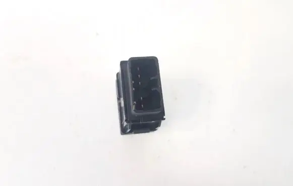KIA Carnival Electric window control switch 621w04960a2 30917