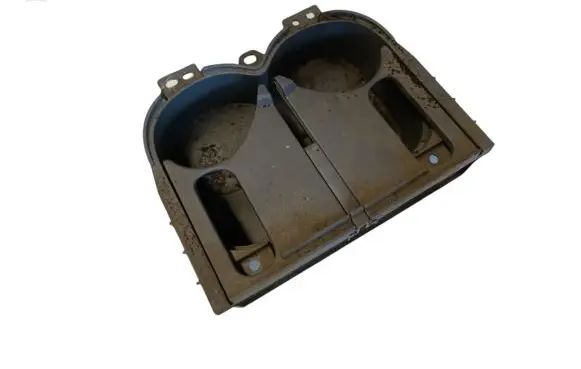 Cup holder front