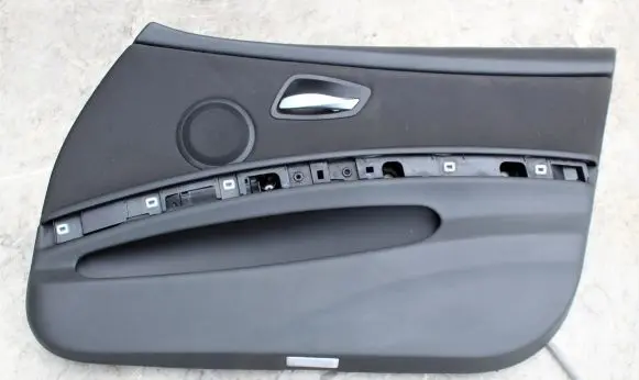 BMW 3 E90 E91 Front door card panel trim