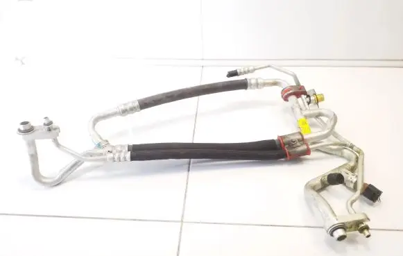Air conditioning (A/C) pipe/hose
