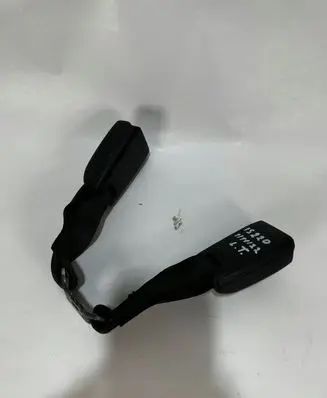 Lexus IS 220D-250-350 Rear seatbelt buckle
