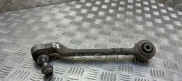 BMW 2 F22 F23 Front lower control arm/wishbone 685733003