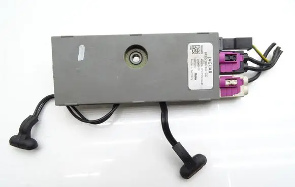 Jaguar XF X250 Sound amplifier 8X2318C847CC