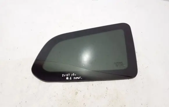 Dacia Duster II Rear side window 833063508R