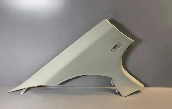 BMW 5 F10 F11 (D)pillar trim (top) 9116357