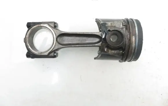 Citroen C5 Piston with connecting rod 085190 HS2RI