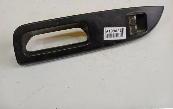 Skoda Octavia Mk2 (1Z) Electric window control switch 1Z1867171A