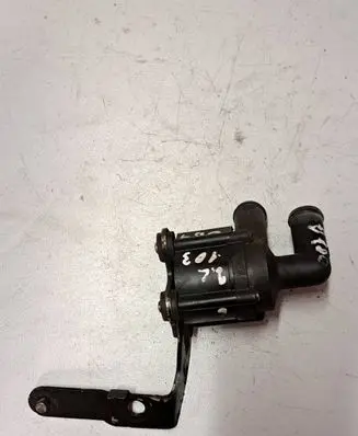 Volkswagen Golf VI Electric auxiliary coolant/water pump 5N0965561 122209T163 701713080