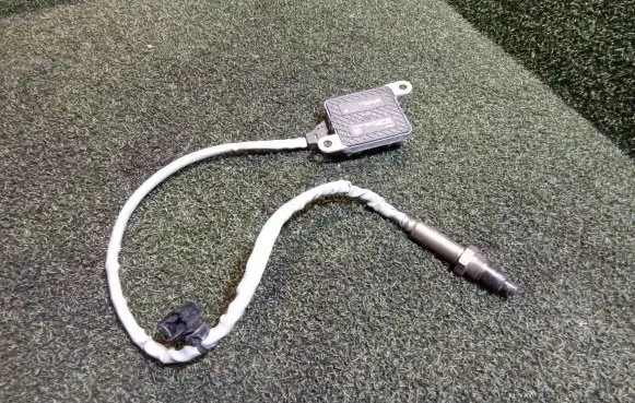 Renault Master III Lambda probe sensor 227909181R A2C1930640003