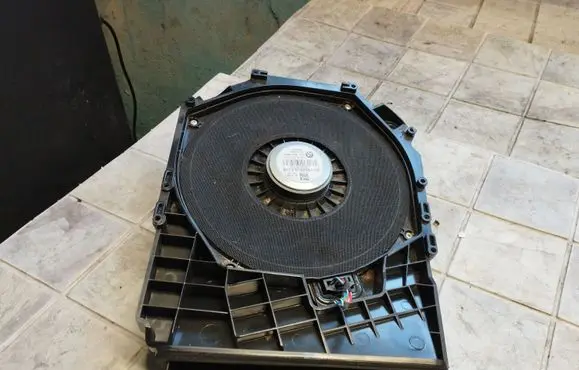 Subwoofer speaker