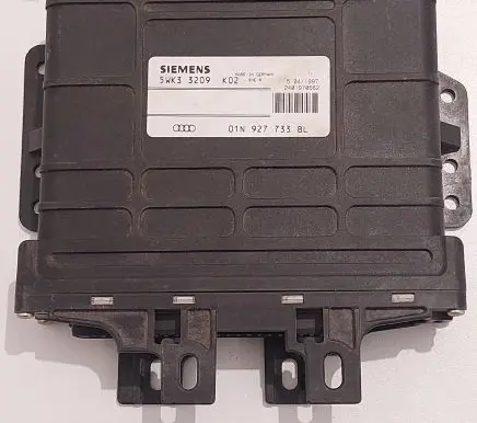 Audi A4 S4 B5 8D Gearbox control unit/module 01N927733BL 5WK33209