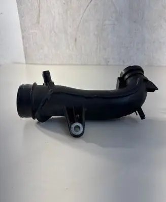 Renault Trafic III (X82) Turbo air intake inlet pipe/hose 165752889R 93452234