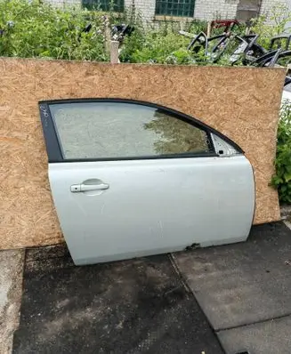 Volvo C30 Front door