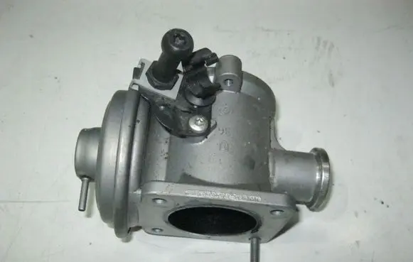 BMW X5 E70 EGR valve 7804351