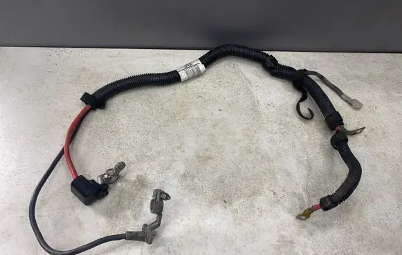 Opel Corsa D Positive cable (battery) 55556104 555610416110704