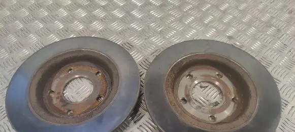 Chrysler Grand Voyager V Rear brake disc