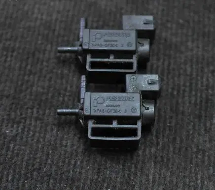 Mercedes-Benz SLK R171 Turbo solenoid valve 722355001 0025401897