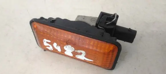 Volkswagen Golf III Front fender indicator light 1h0949117a