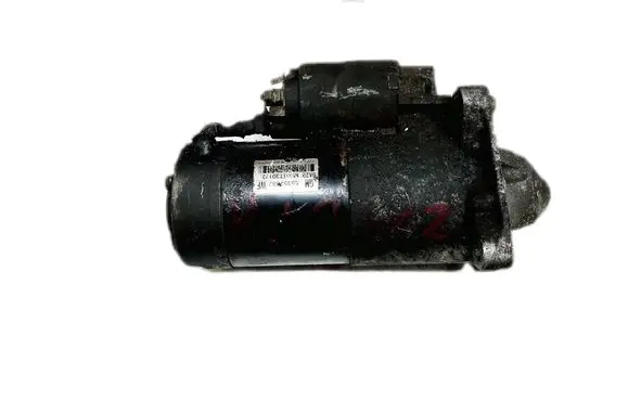 Opel Astra H Starter motor 55352882