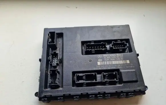 Mercedes-Benz A W169 Comfort/convenience module A1695454332