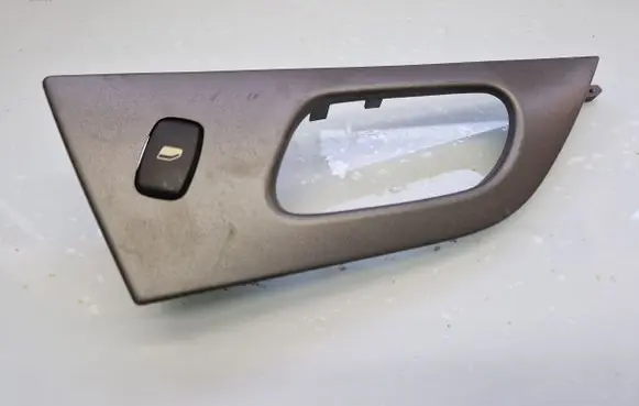 Peugeot 407 Electric window control switch 9661304777