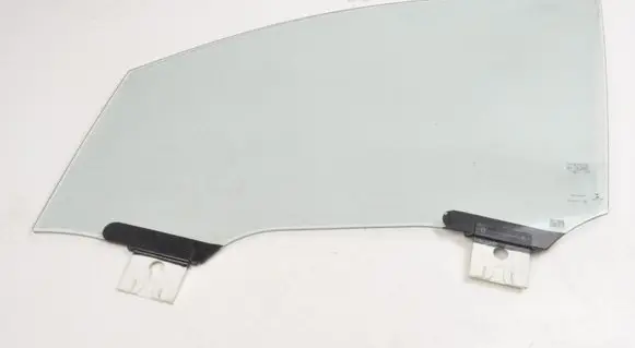 Porsche Macan (95B) Front door window glass four-door 