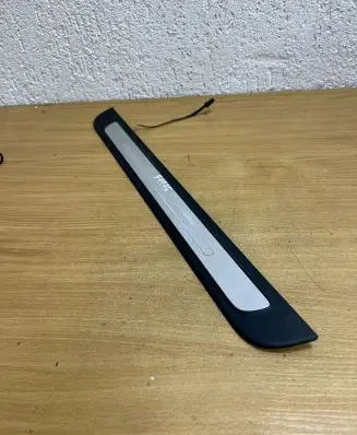 Audi A7 S7 4G Side skirt rear trim 4G8947406 F1176