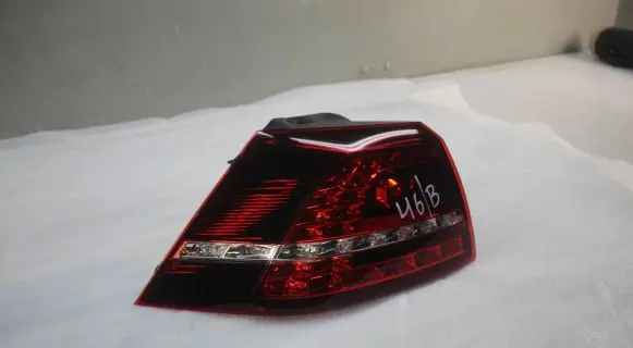 Volkswagen Golf VII Rear/tail lights set 5G0945207 81230101