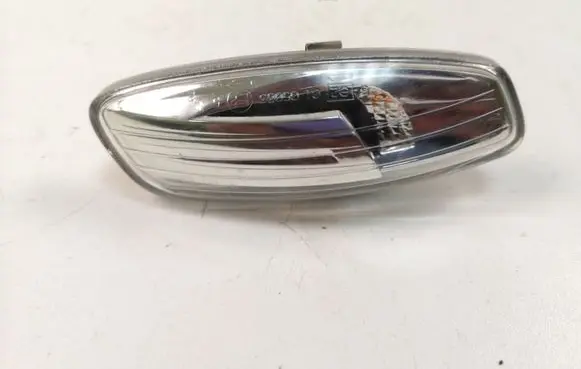 Peugeot 3008 I Mirror indicator light 