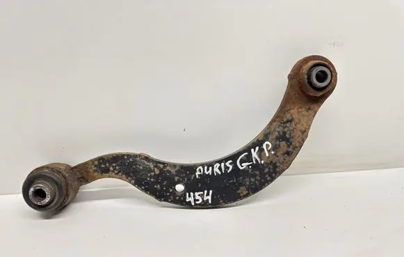 Toyota Auris E180 Rear control arm