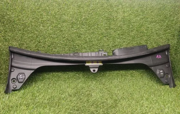 Mercedes-Benz C W205 Top upper radiator support slam panel A2055000055 A0005840526 A0005842703