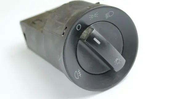 Volkswagen Polo IV 9N3 Light switch 6Q0941531B