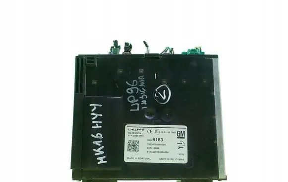 Opel Insignia A Central body control module 39026163 WP96