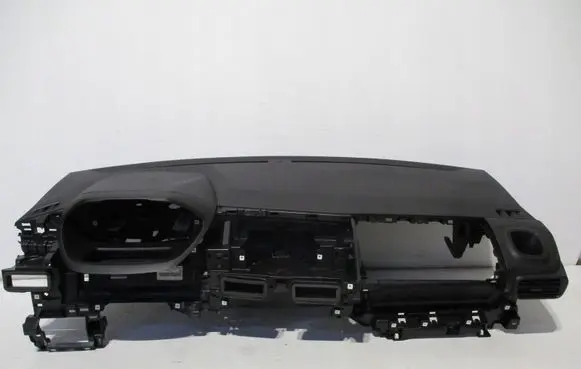 Peugeot Rifter Radio/GPS head unit trim 