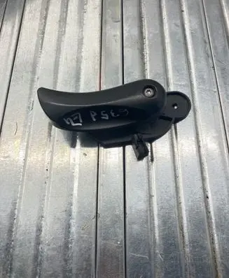 BMW 6 E63 E64 Engine bonnet (hood) release handle 9143460 PA6630GV 22339910GE