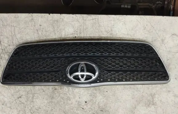 Toyota Corolla E120 E130 Front grill 5311402010 3100002010