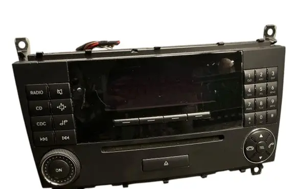 Mercedes-Benz C W203 Radio/CD/DVD/GPS head unit A2038704589