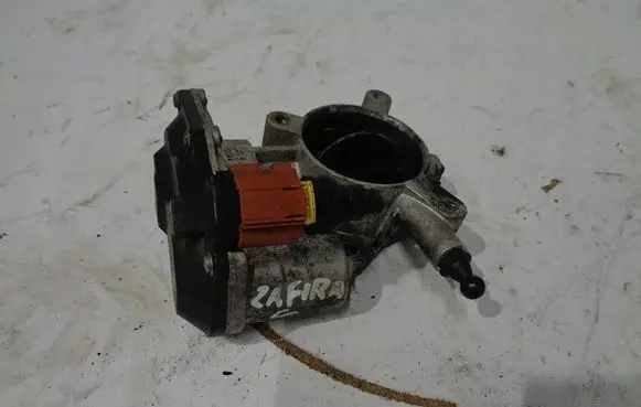 Opel Zafira C Throttle valve