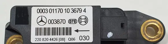 Mercedes-Benz S W220 Airbag deployment crash/impact sensor 2208204426