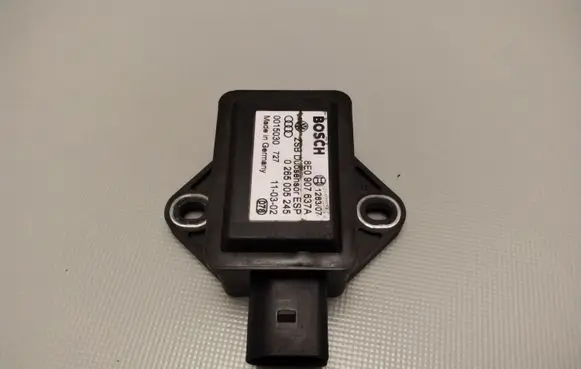 Audi A4 S4 B5 8D ESP acceleration yaw rate sensor 8E0907637A