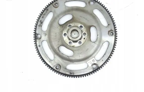 Audi A4 S4 B9 Flywheel 04E105323C